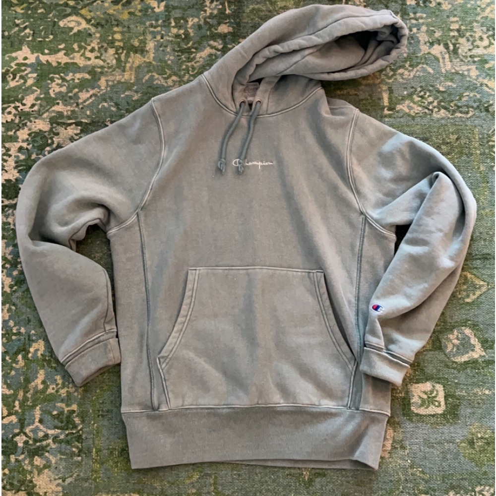 urban outfitters greenish blue champion hoodie size small